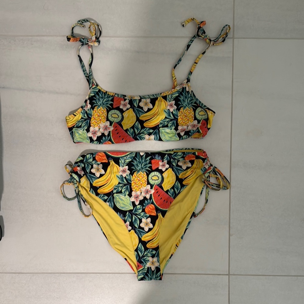 Marine layer bikini set size M and L